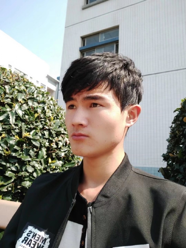 阳光男孩的第四张照片--昆山王婆说媒